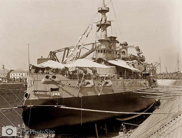 U.S.S. Oregon Battleship, docked Brooklyn Navy Yard 1898 - Click Image to Close