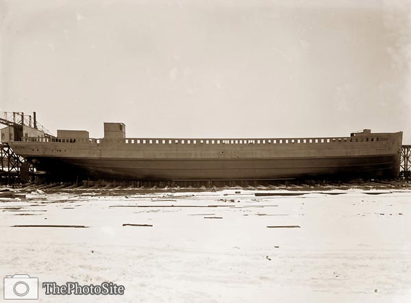 Tionesta Steamship on launching cradle 1902 - Click Image to Close