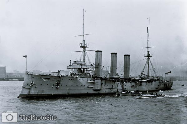H.M.S. Essex British Battleship - Click Image to Close