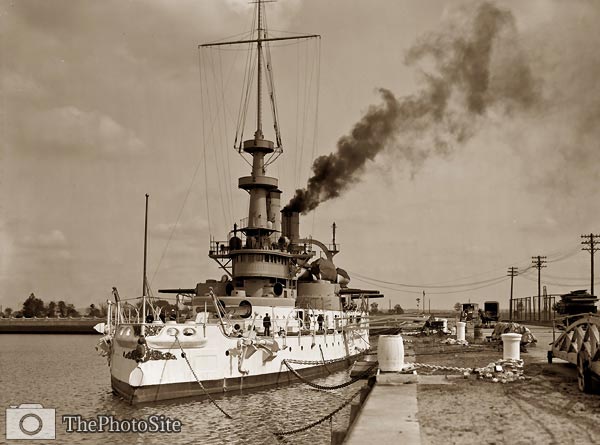 U.S.S. Indiana American Battleship, League Island Navy Yard - Click Image to Close