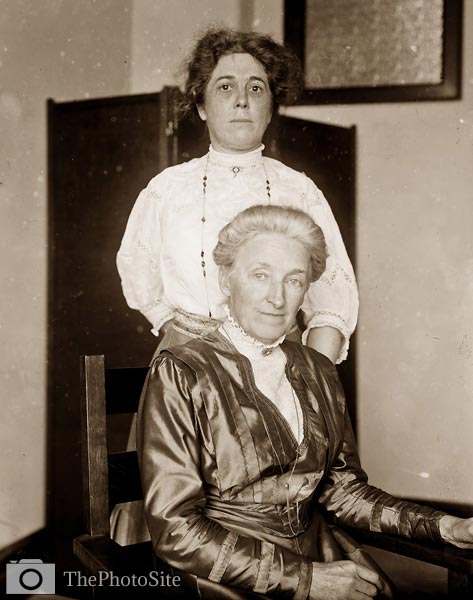 Suffragette club Harriet Mayt Mills and Ella Hawley Crossett - Click Image to Close