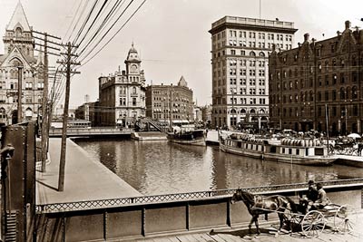 Erie Canal at Salina St., Syracuse New York 1900