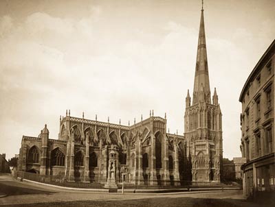 Bristol. Church of Saint Mary Redcliffe (ca. 1185-ca. 1380). Pho