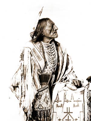 Native American Indian, ceremonial dress 1900
