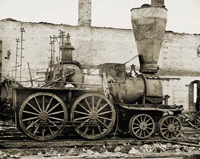 Civil War photograph, Damaged locomotives 1865