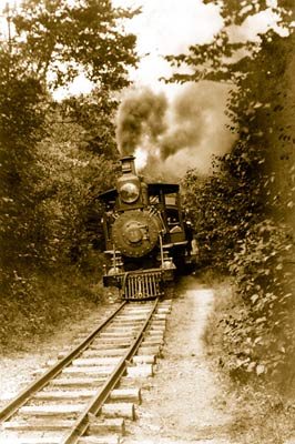 Locomotive passing by Mount Gretna, 1906
