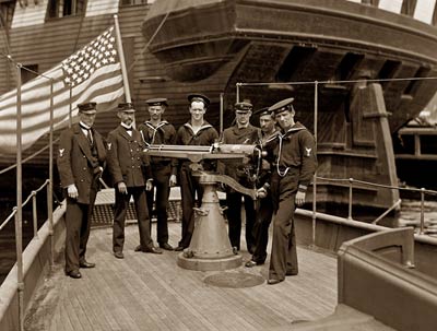 U.S.S. Free Lance Steam Yacht, US Navy petty officers, 1898