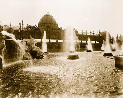 Illuminated fountains, Paris Exposition, 1889