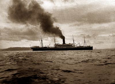 S.S. Dakota Steamship broadside