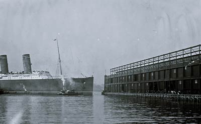 Lusitania ship, Hudson River piers 1908