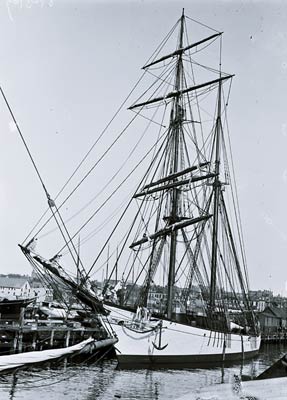 The sloop Carnegie yacht 1907