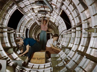 Women working on tail fuselage of B-17F bomber 1942